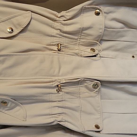 Jacket - Picture 3 of 7